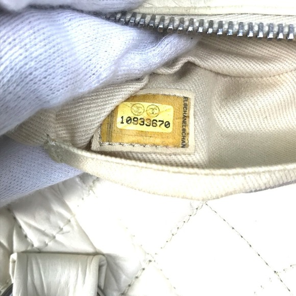 CHANEL Cream Leather Logo Boston Bag - Picture 15 of 16